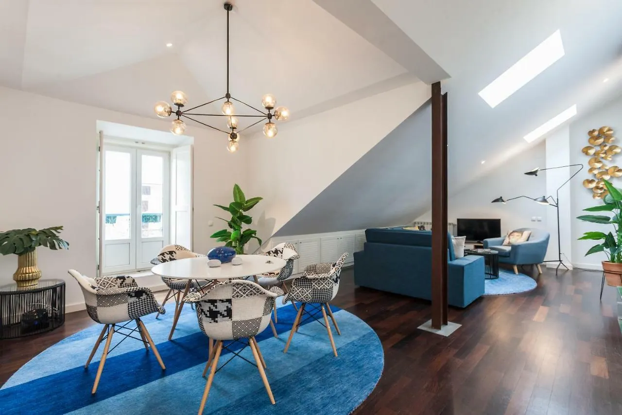 Explore Vibrant Lisbon From A Designer Loft At Casa Da Barroca Apartment