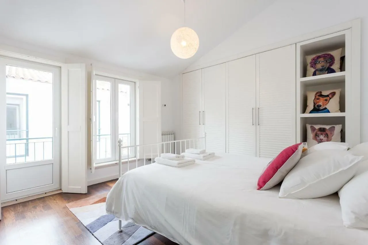Apartment Explore Vibrant Lisbon From A Designer Loft At Casa Da Barroca Portugal